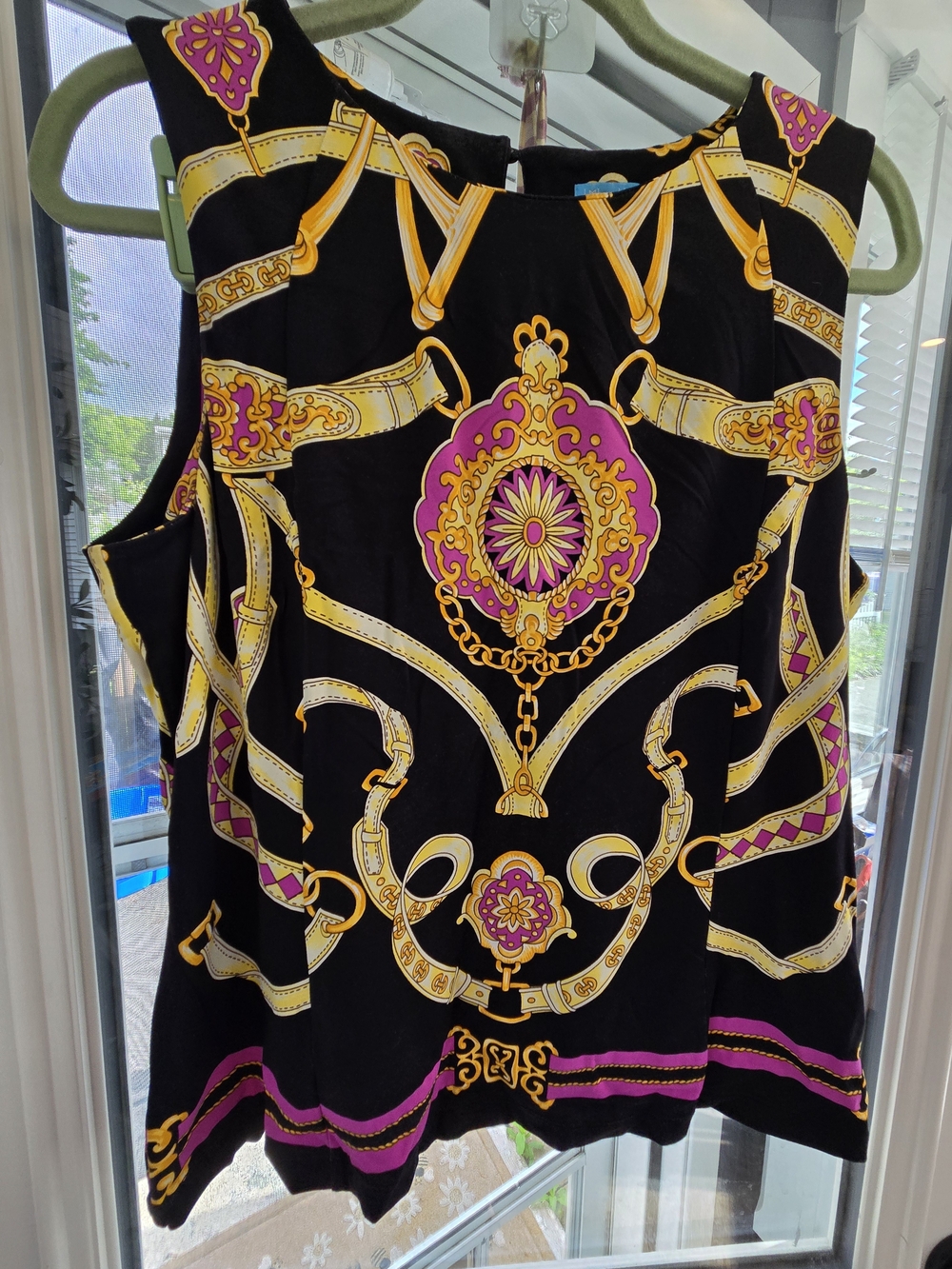 J. McLaughlin Black Sleeveless Top with Gold and Magenta Baroque Print Large